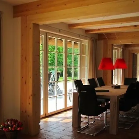 Exklusives Holzhaus Holiday home