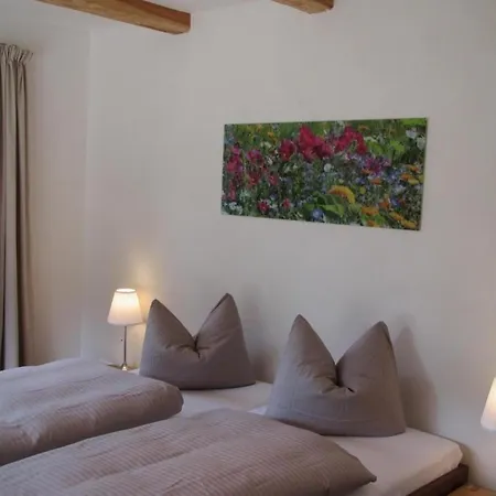 Exklusives Holzhaus *