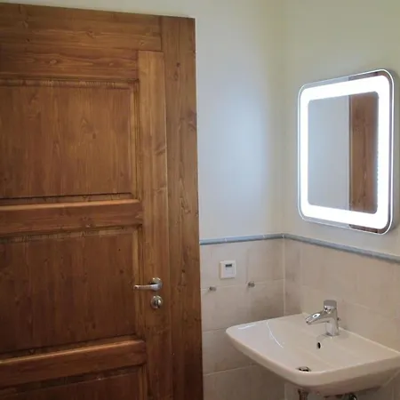 Exklusives Holzhaus Holiday home